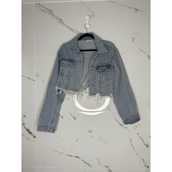 Veveret Women's Baggy Cropped Studded Distressed Denim Jacket Size Small - Picture 3 of 7